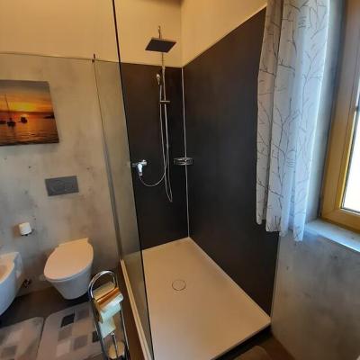 F2da38 31c17b0360e04d6d97213c9438f5f85amv2